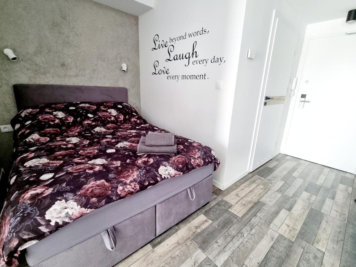 Apartamenty Przystanek Plaza Сърбиново Екстериор снимка